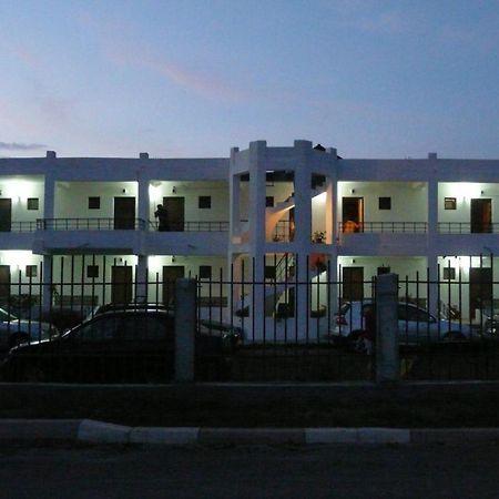 קוסטינסטי Vila Alphecca מראה חיצוני תמונה