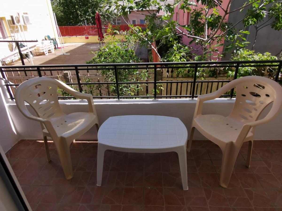 קוסטינסטי Vila Alphecca מראה חיצוני תמונה