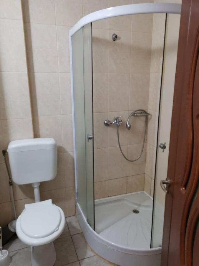 קוסטינסטי Vila Alphecca מראה חיצוני תמונה