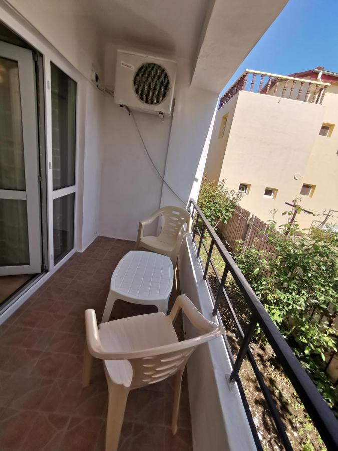 קוסטינסטי Vila Alphecca מראה חיצוני תמונה